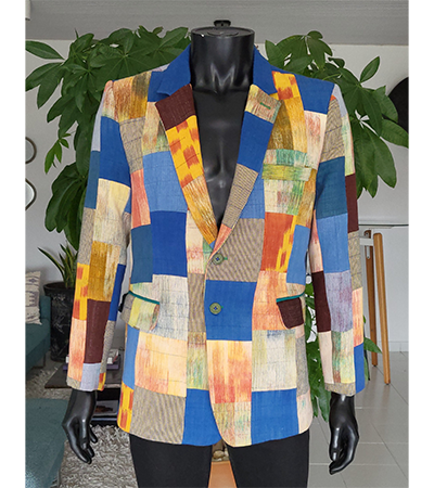 VESTE